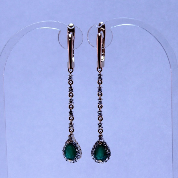 Серьги из красного золота с изумрудами и бриллиантами